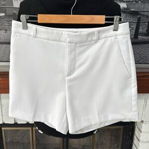 Banana Republic Women Shorts Stretch Size 6 Dressy Casual Mid Length White